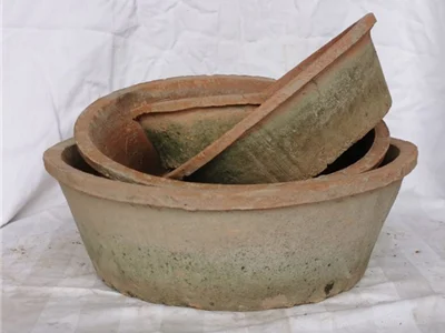 newbury-terra-cotta-farm-pot-mossed-redstone-10-quot.webp Newbury Terra Cotta Farm Pot, Mossed Redstone - 10"